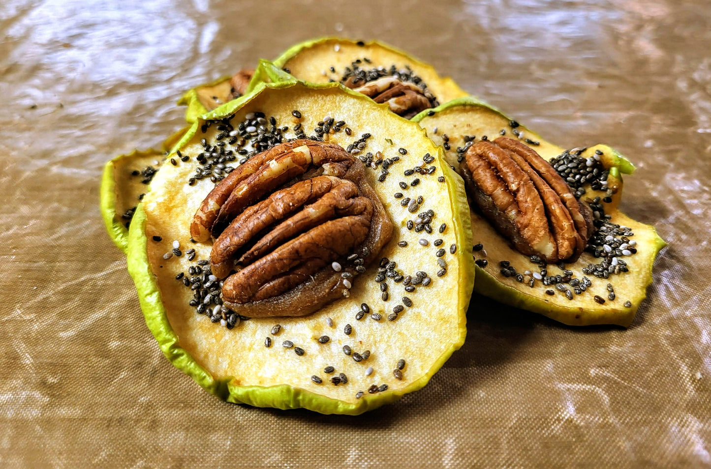 Granny Smith apple pecan caramel chips