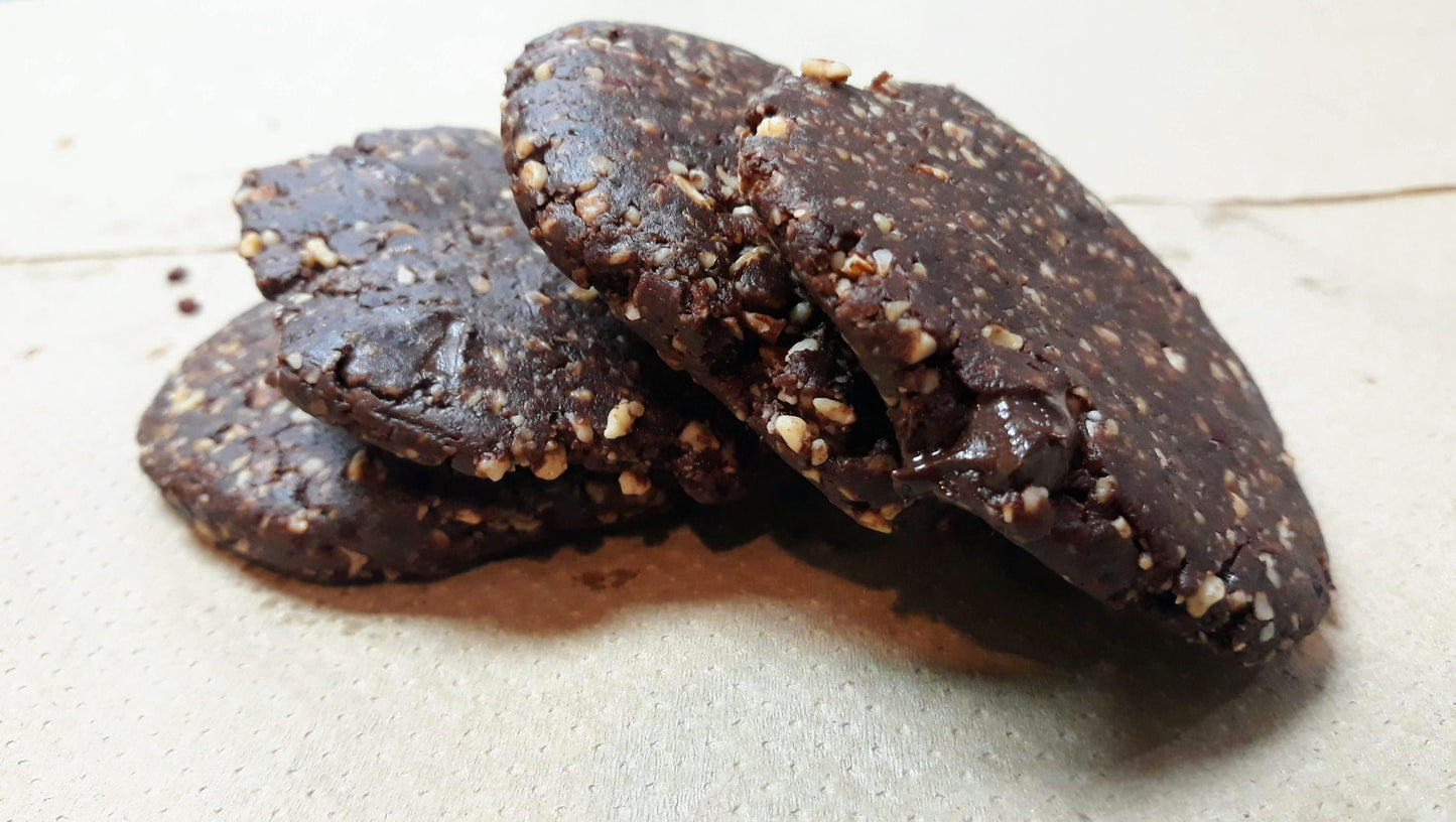 Double cacao cookies